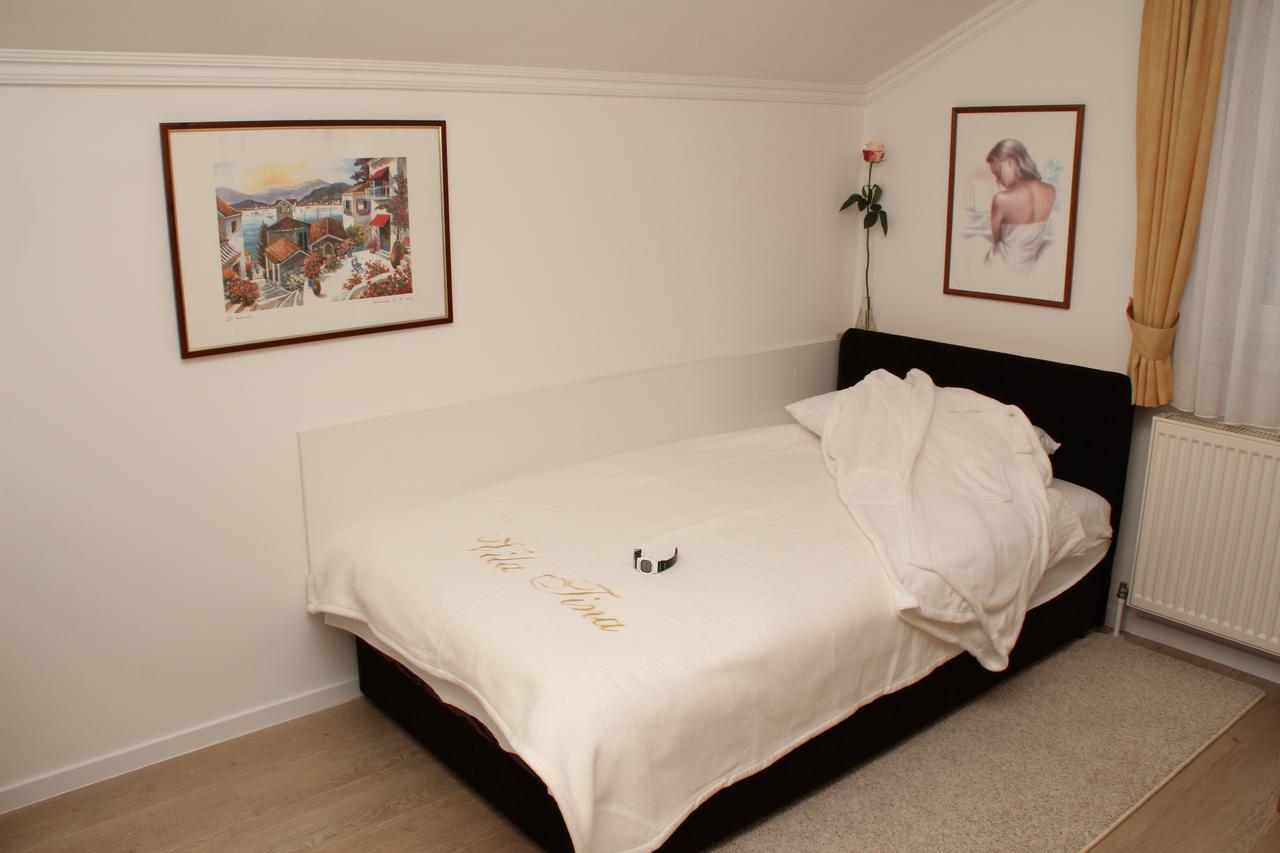 Hotel Vila Tina Загреб Екстериор снимка