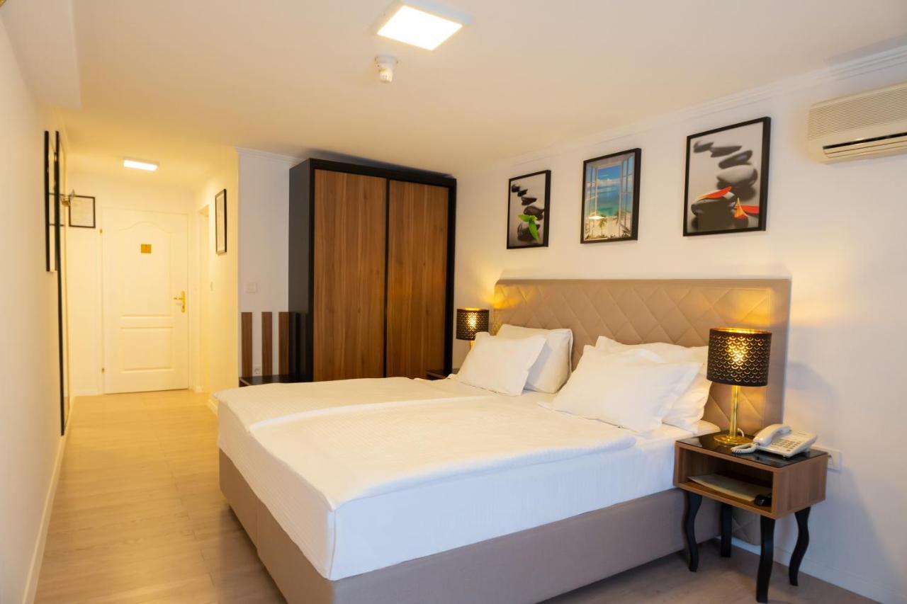 Hotel Vila Tina Загреб Екстериор снимка