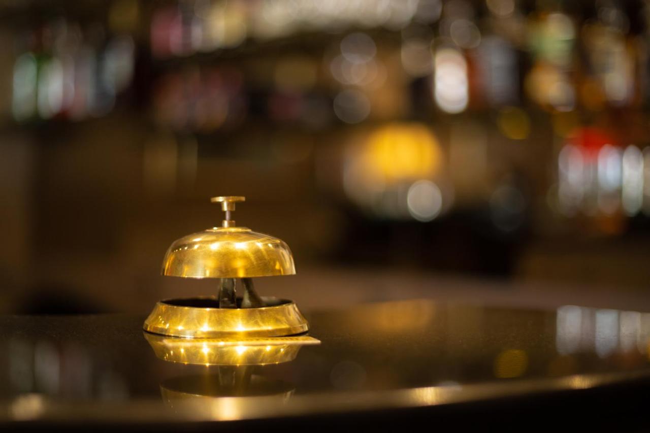 Hotel Vila Tina Загреб Екстериор снимка