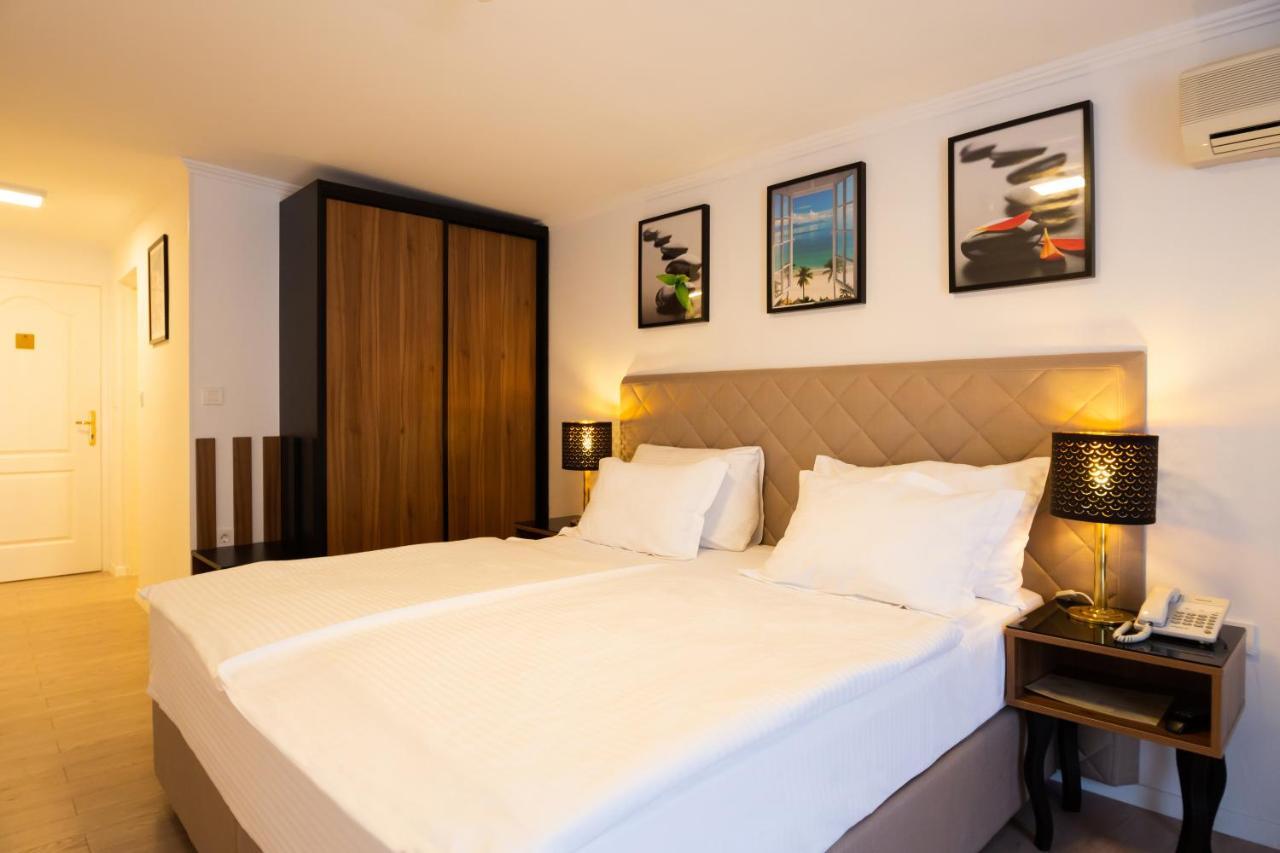 Hotel Vila Tina Загреб Екстериор снимка